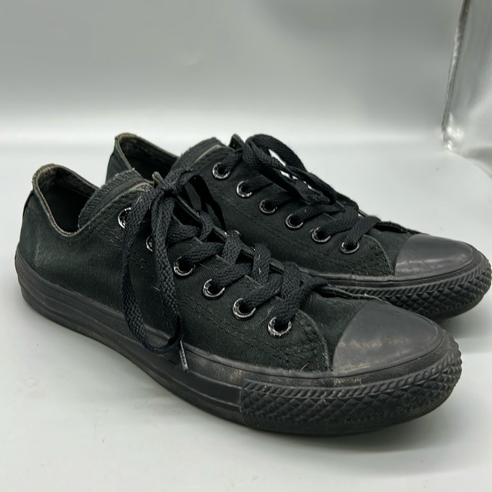 CONVERSE ALL STAR LOW TOP BLACK OUT WOMEN SIZE 7